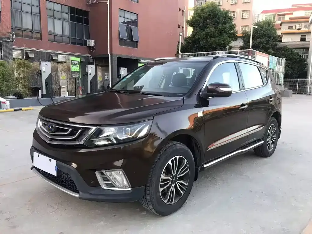 Vision X6 2016 1.8L manual luxury model