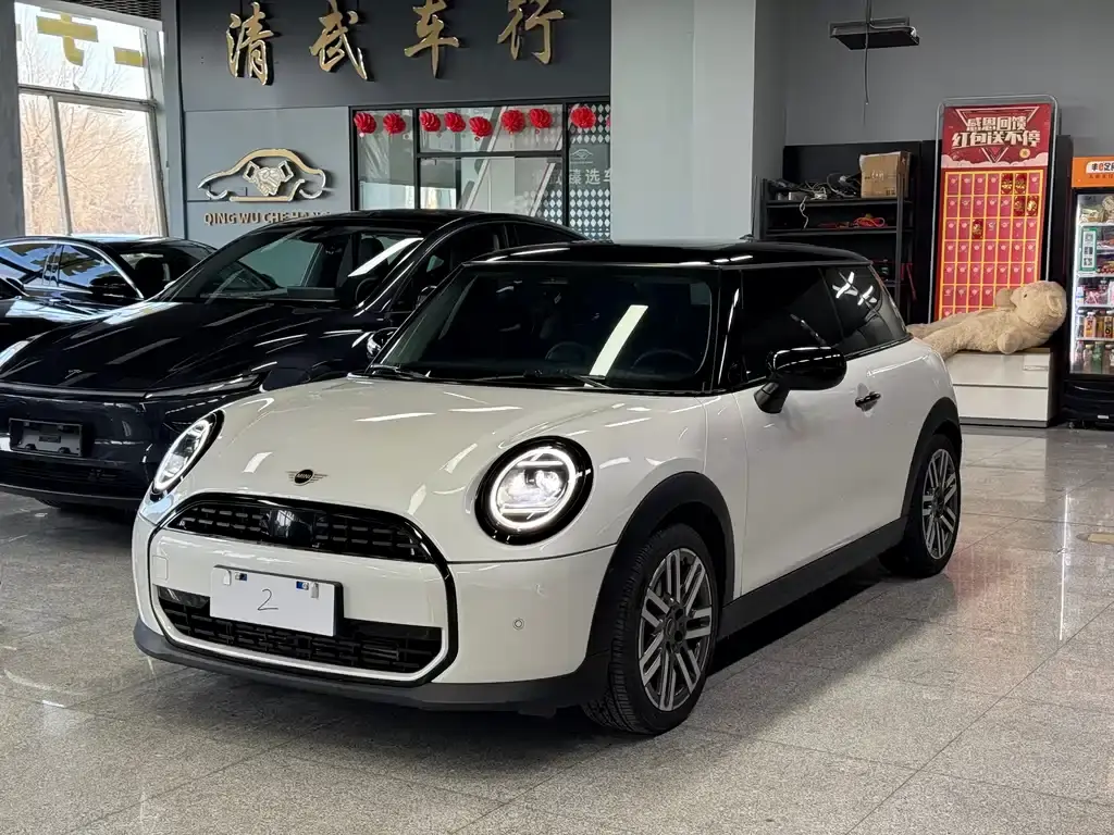 MINI 2025 1.5T COOPER Classic Three-Door Edition