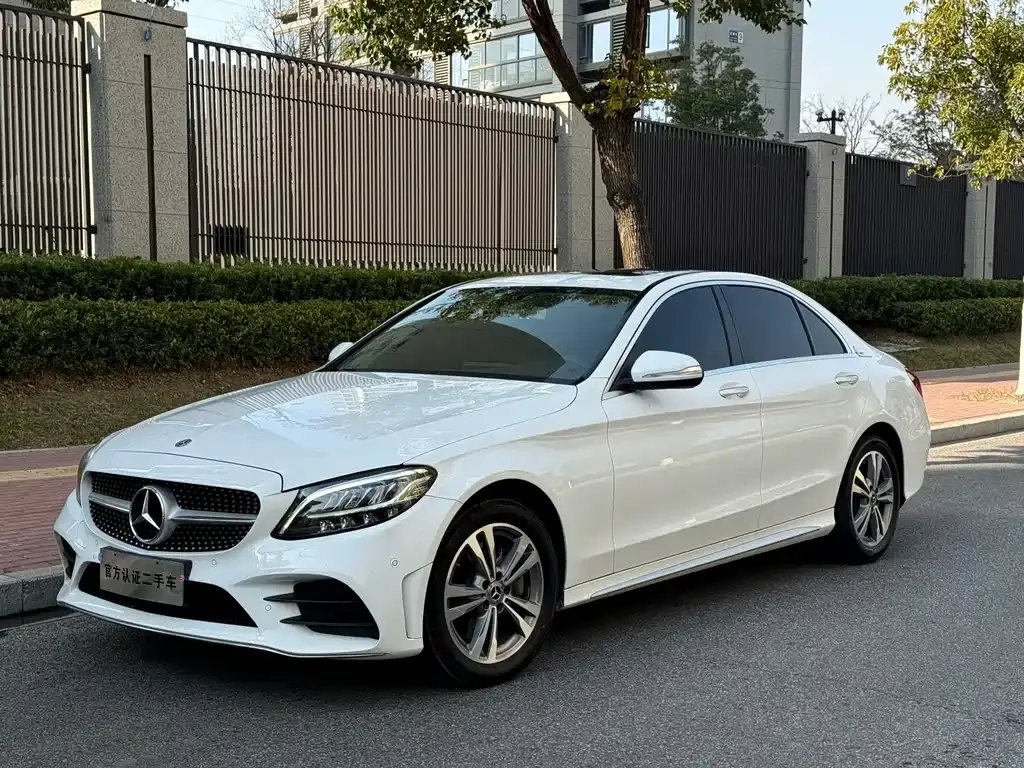 Mercedes-Benz C-Class 2020 facelift C 200 L fashionable model