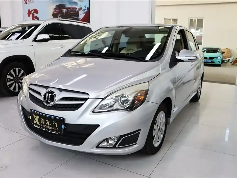 BAIC Motor E Series 2013 Sedan 1.5L Automatic LeShang Edition