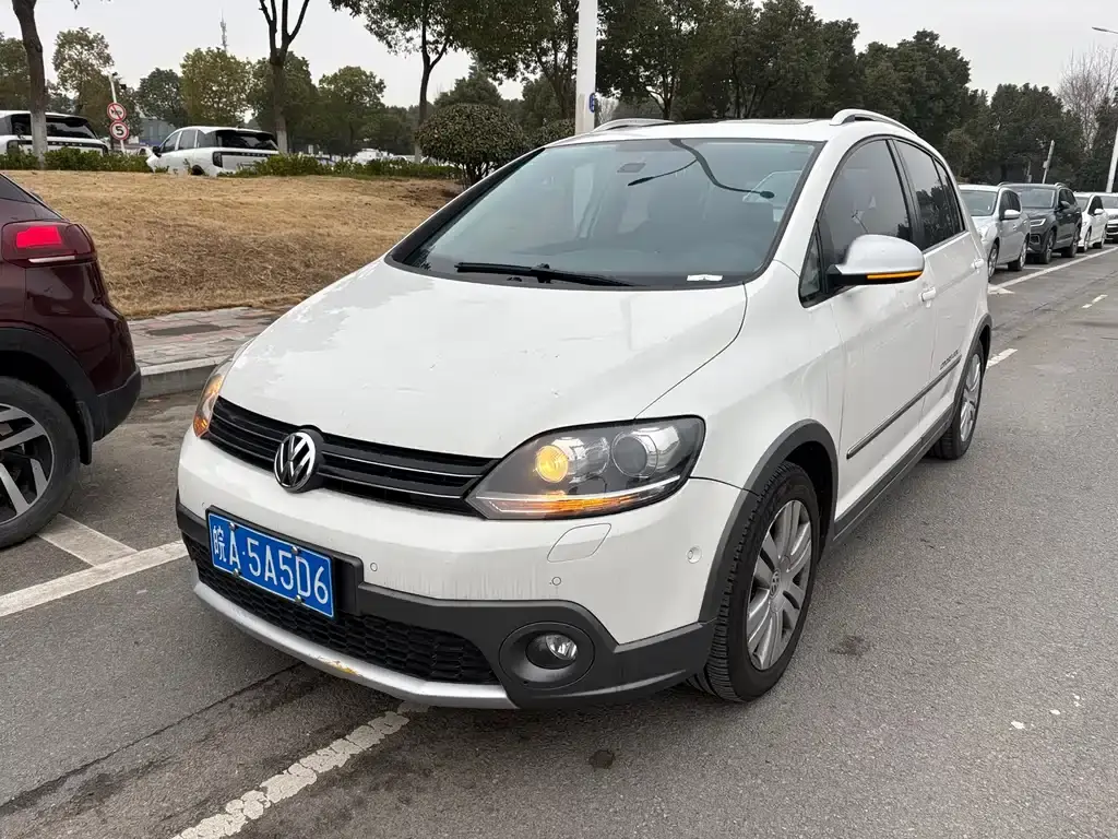 Golf (Imported) 2011 1.4TSI Cross Golf