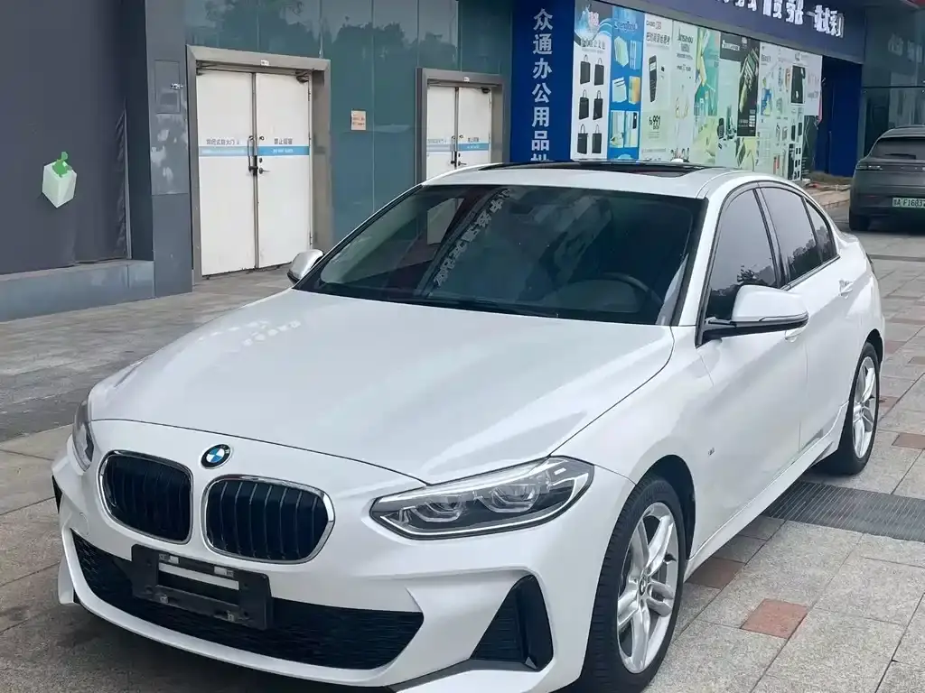 BMW 1 Series 2019 118i M Sports Package