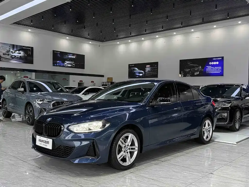 BMW 1 Series 2021 facelift 120i M Sports Night Edition