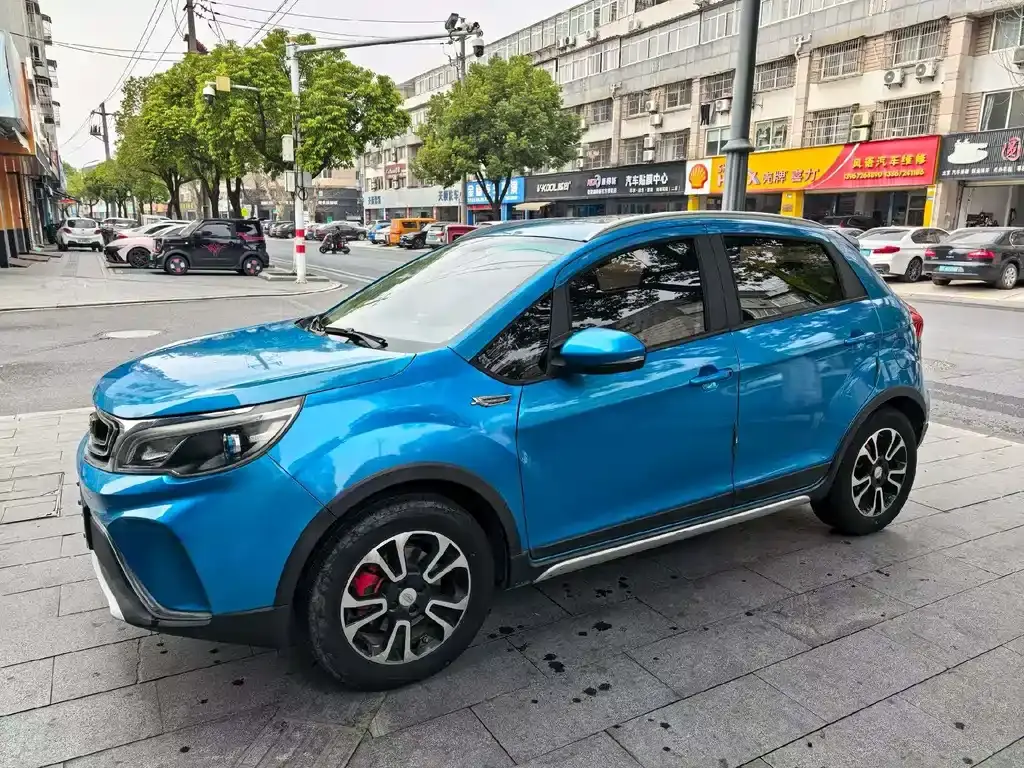 Vision X3 2017 1.5L automatic premium model
