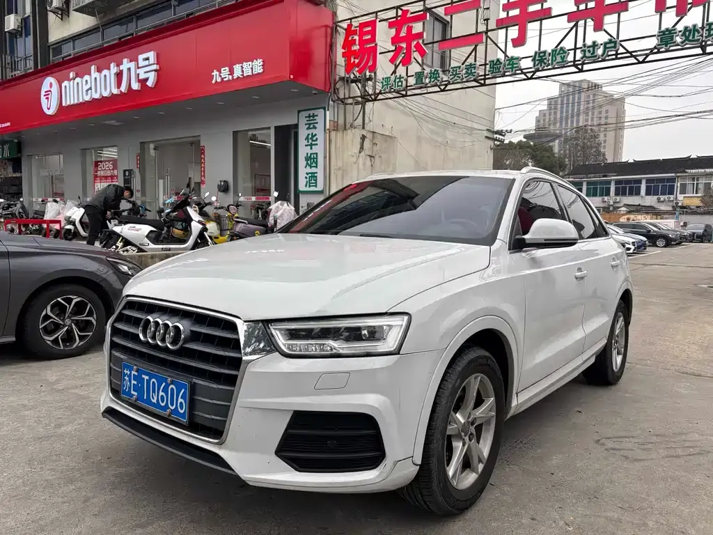 Audi Q3 2018 30th Anniversary Model 30 TFSI Fashion Model