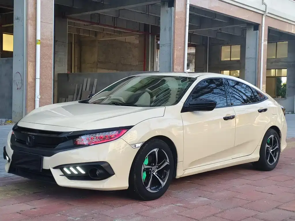 Civic 2016 180TURBO CVT Comfort Edition