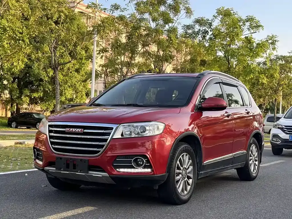 Haval H6 2017 red label sports version 1.5T automatic two-wheel drive luxury model