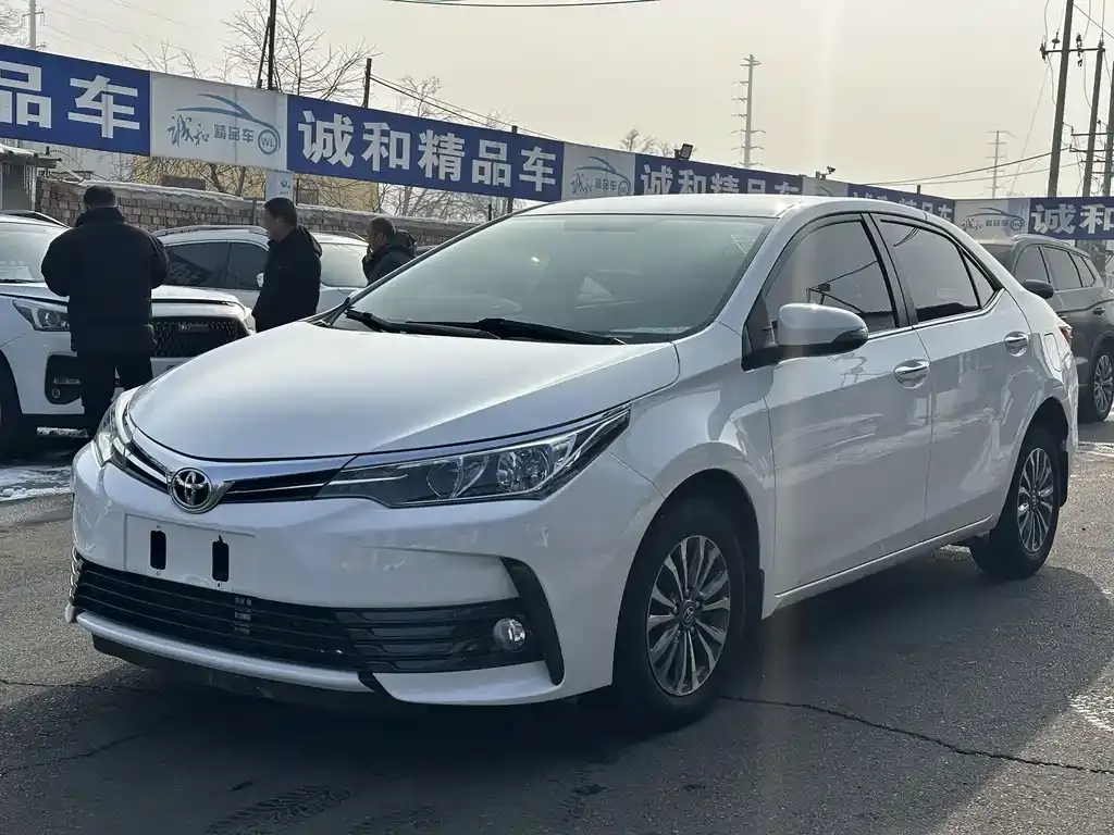 Corolla 2017 facelift 1.2T S-CVT GL