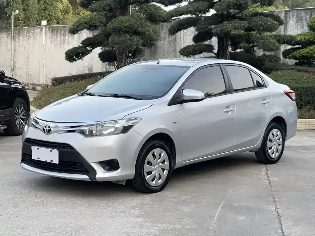 Vios 2014 1.5L automatic smart version
