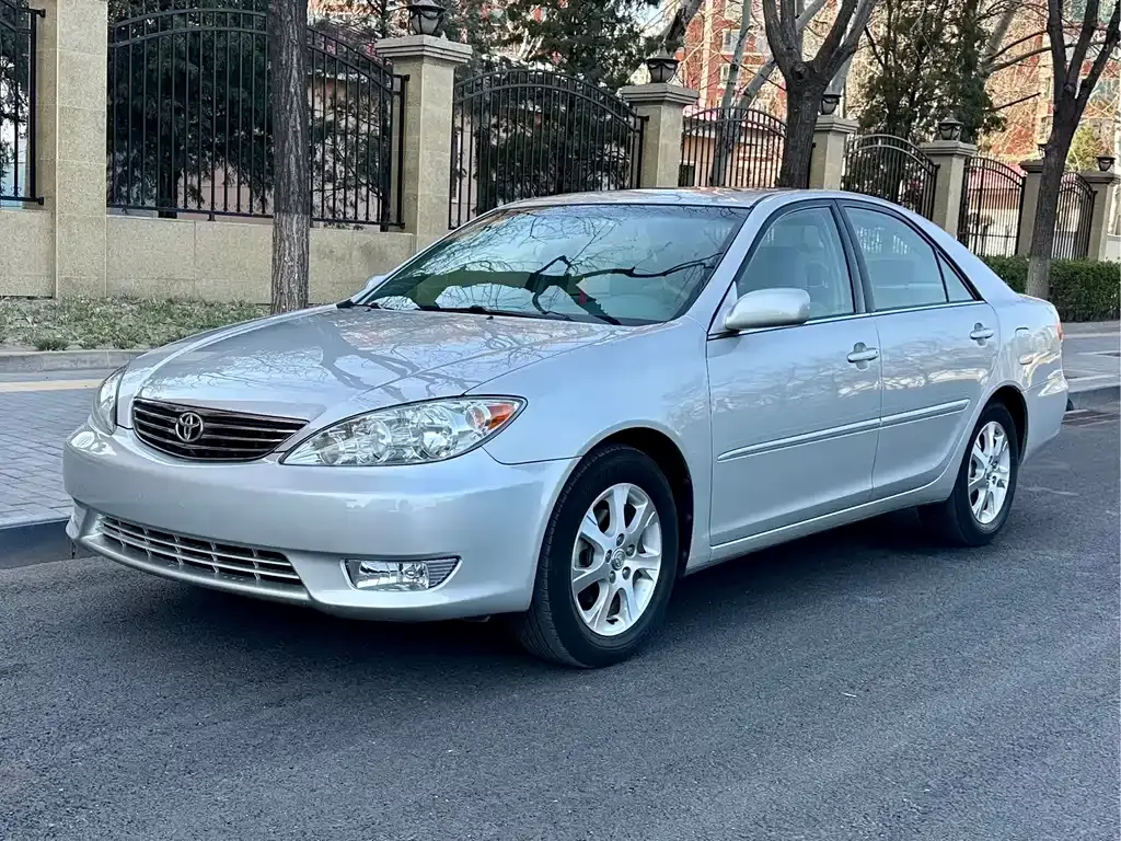 Toyota Camry 05 2.4L automatic