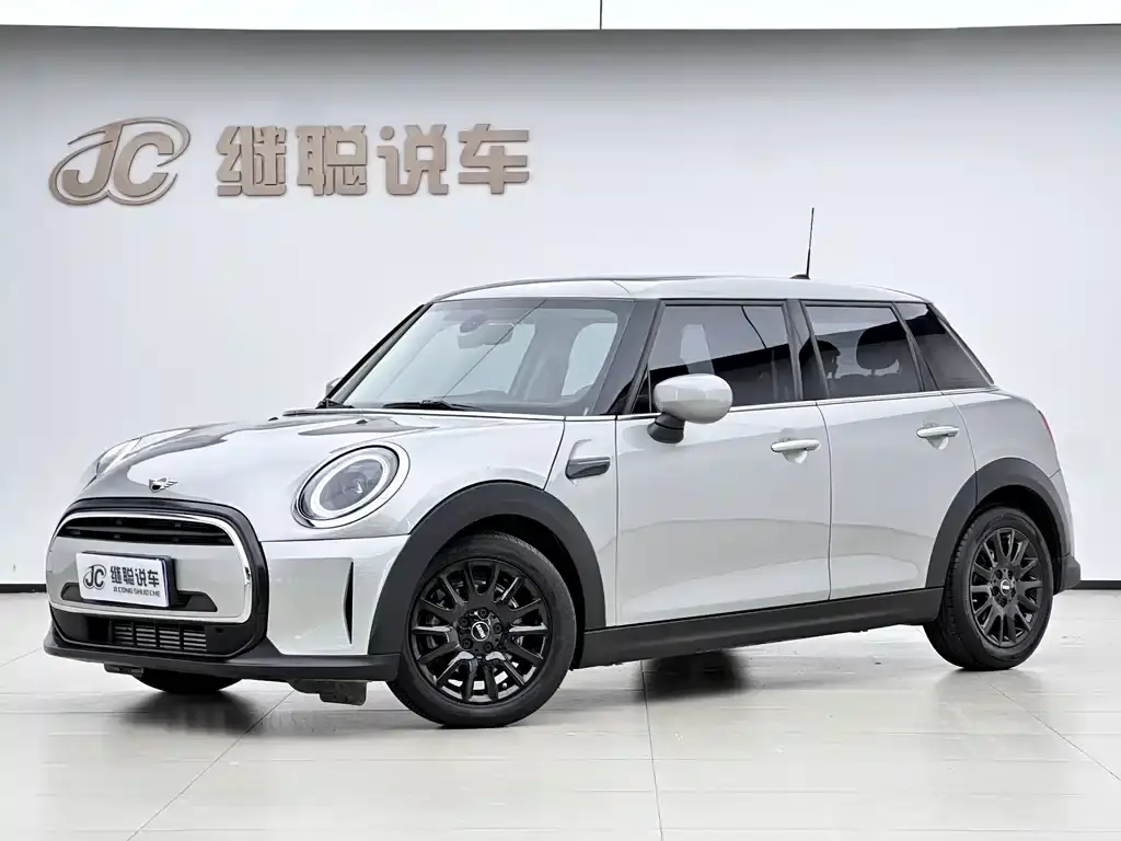 MINI 2023 1.5T ONE five-door version