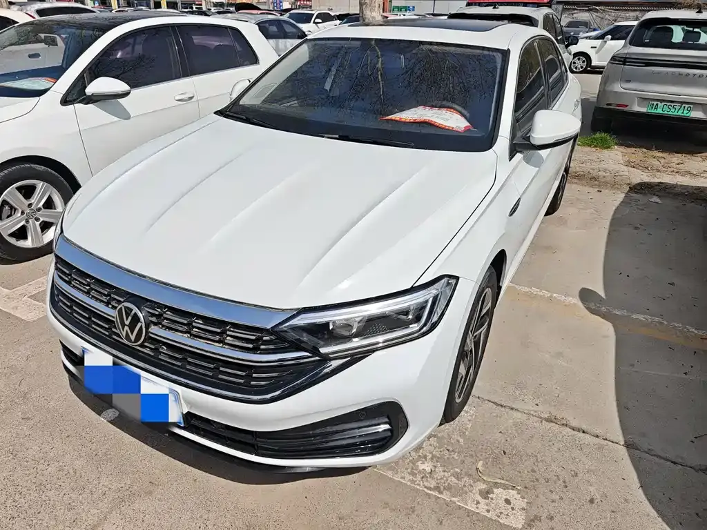 Sagitar 2024 300TSI DSG Super Edition