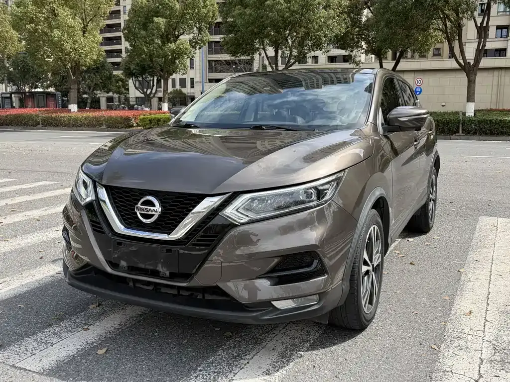 Qashqai 2019 2.0L CVT Deluxe Edition