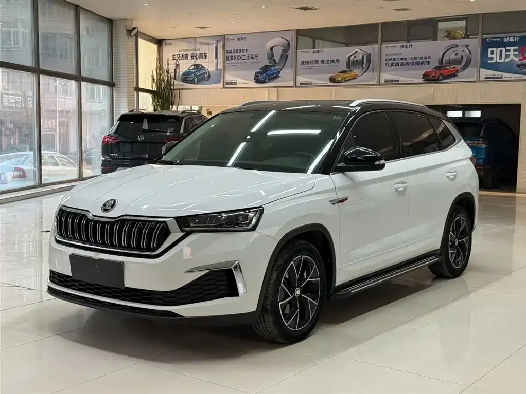 Komic 2023 facelift GT 1.5L automatic premium version