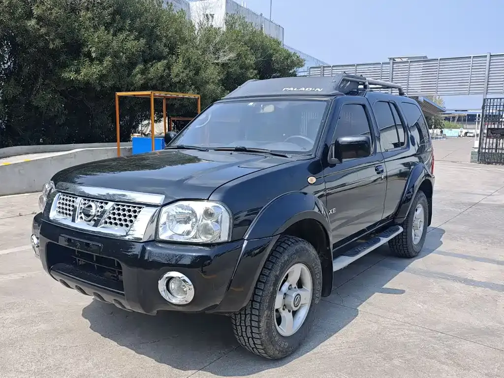 Nissan Paladin 2008 2.4L two-wheel drive standard model