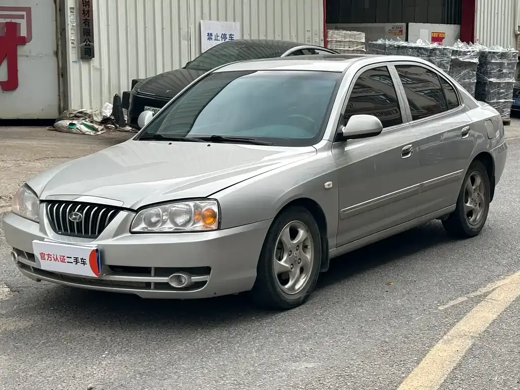 Elantra 2005 1.6L automatic luxury model