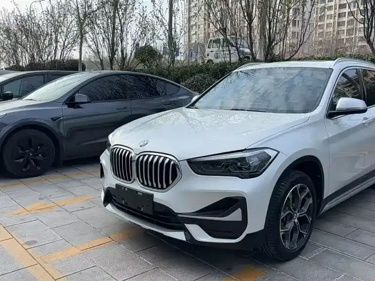BMW X1 2022 sDrive20Li Fashion Model