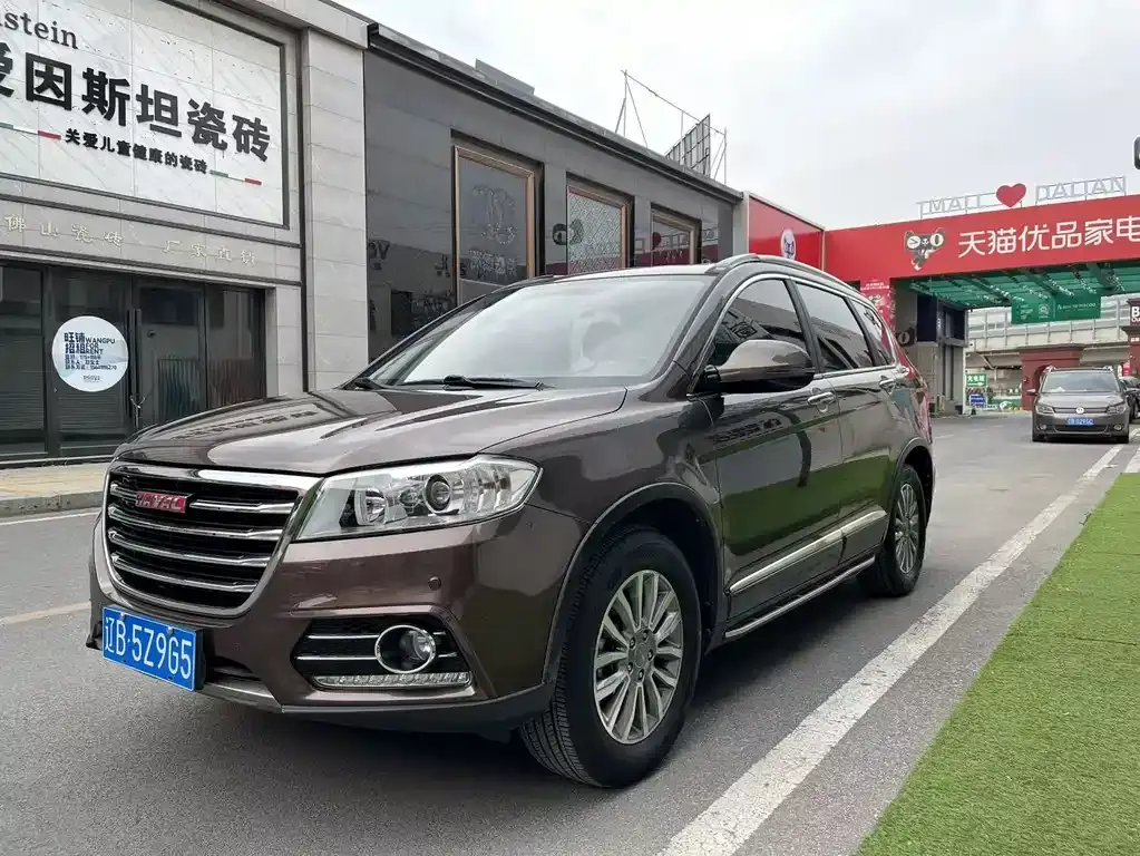 Haval H6 2017 facelift red label sports version 1.5T automatic two-wheel drive exclusive version