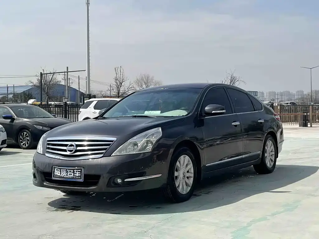 Teana 2010 2.0L XL Anniversary Edition