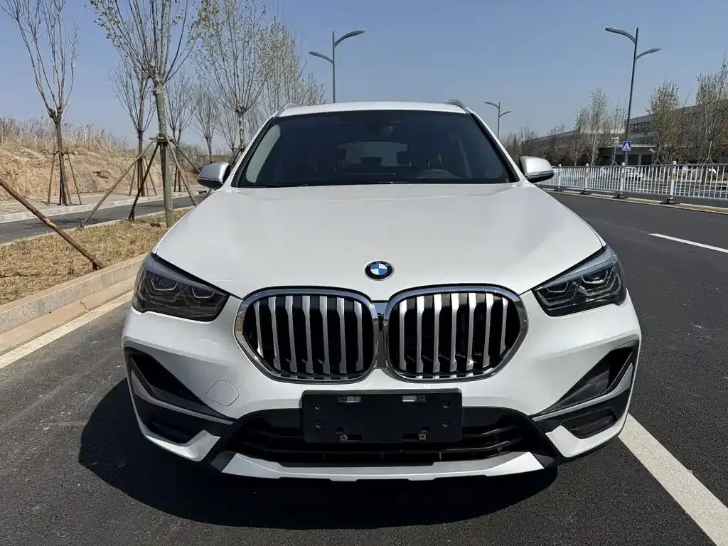 BMW X1 2022 sDrive20Li Fashion Model