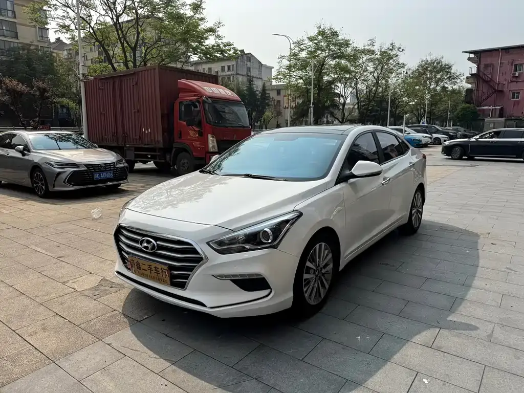 Mingtu 2017 1.8L automatic intelligent GLS National V