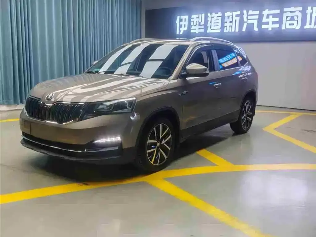 Komic 2018 1.5L automatic comfort version National V