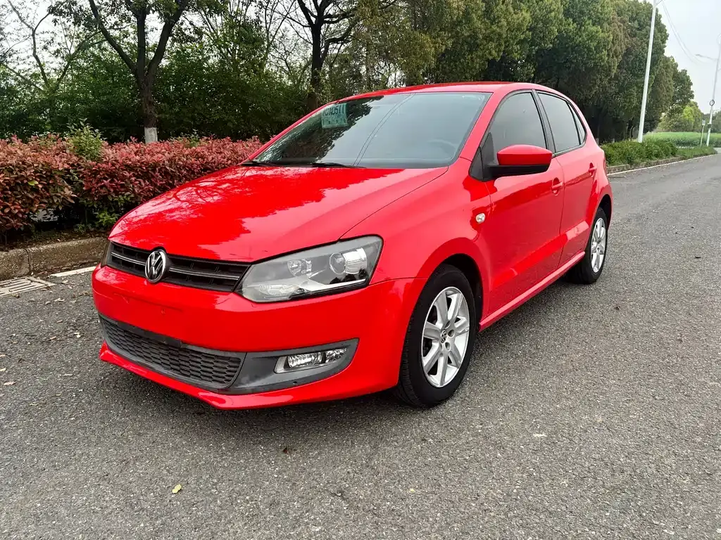 Polo 2013 1.4L automatic comfort version