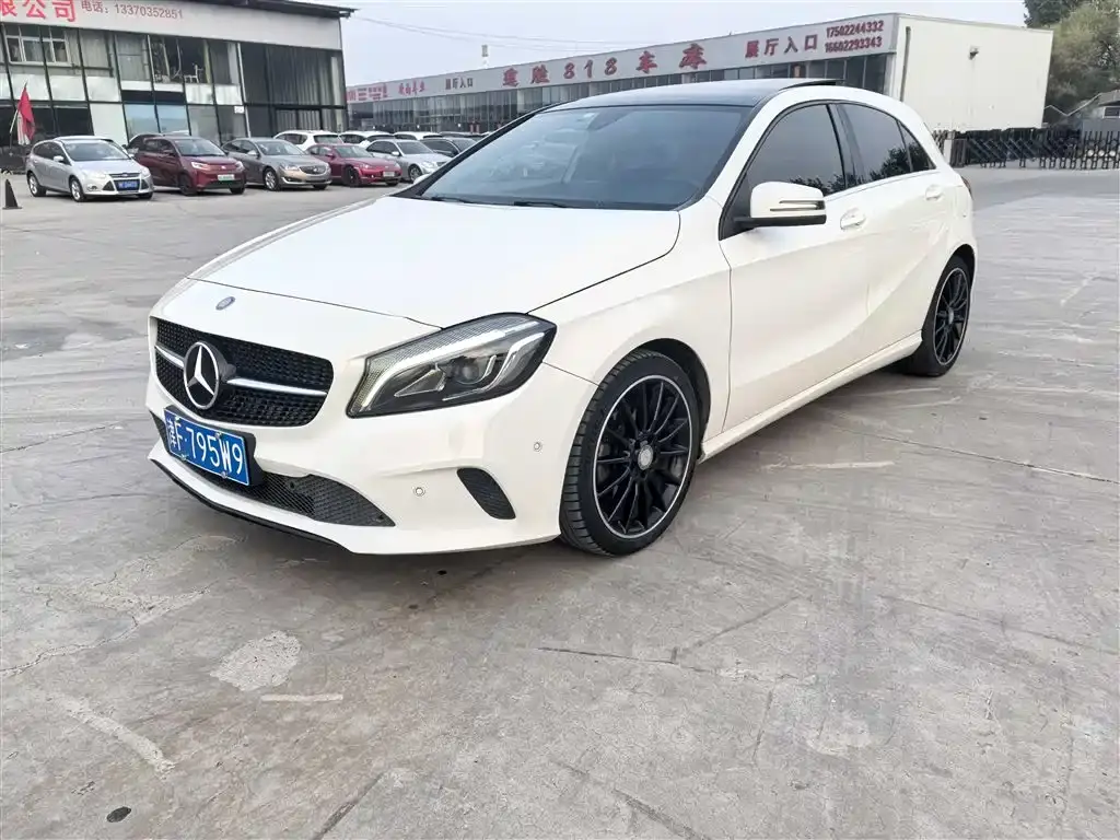 Mercedes-Benz A-class imported 2015 A 200 sports model