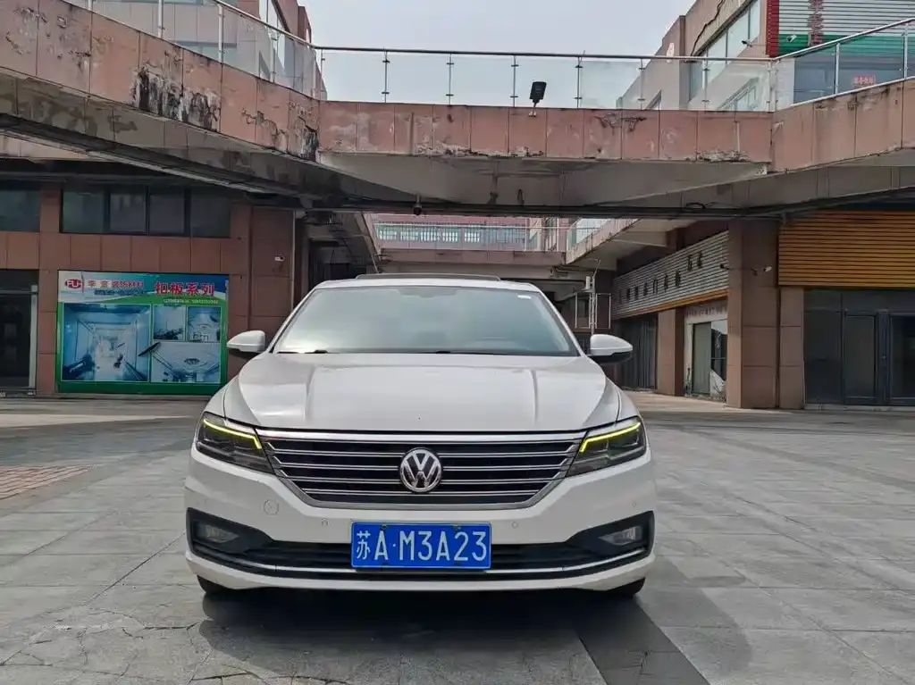 Lavida 2018 280TSI DSG Deluxe Edition National V
