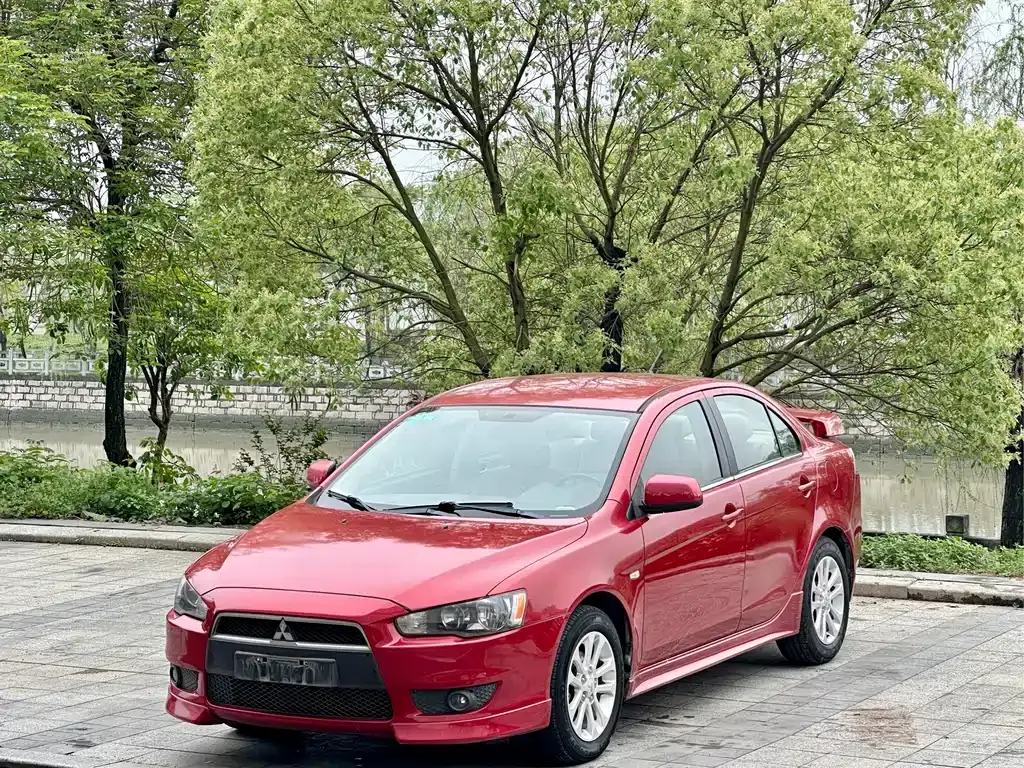 Yishen 2011 Fashion Edition 1.8L CVT Comfort Type