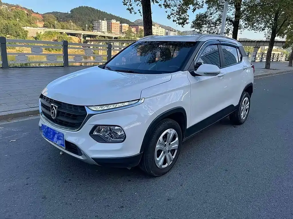 Baojun 510 2017 1.5L manual comfort model