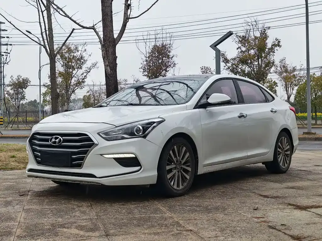 Mingtu 2017 1.8L automatic intelligent GLS National V