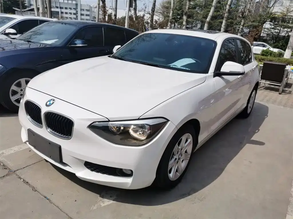 BMW 1 series imported 2013 facelift 116i leading model