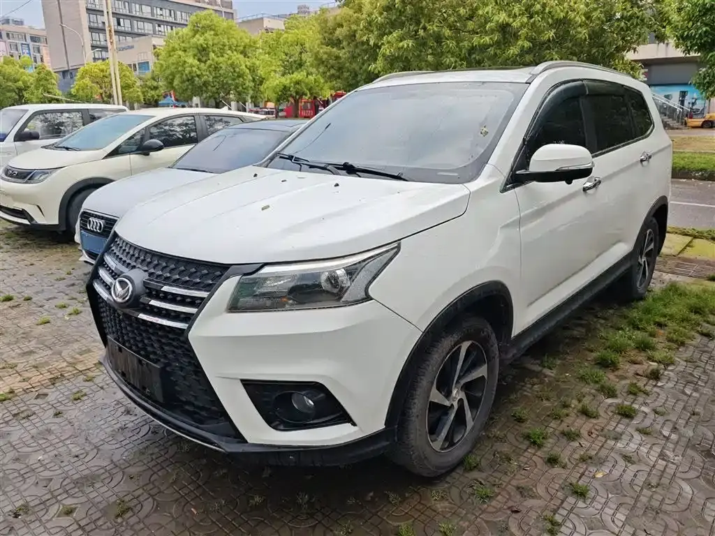 BAIC Magic Speed ​​S7 2018 1.5T automatic exclusive model