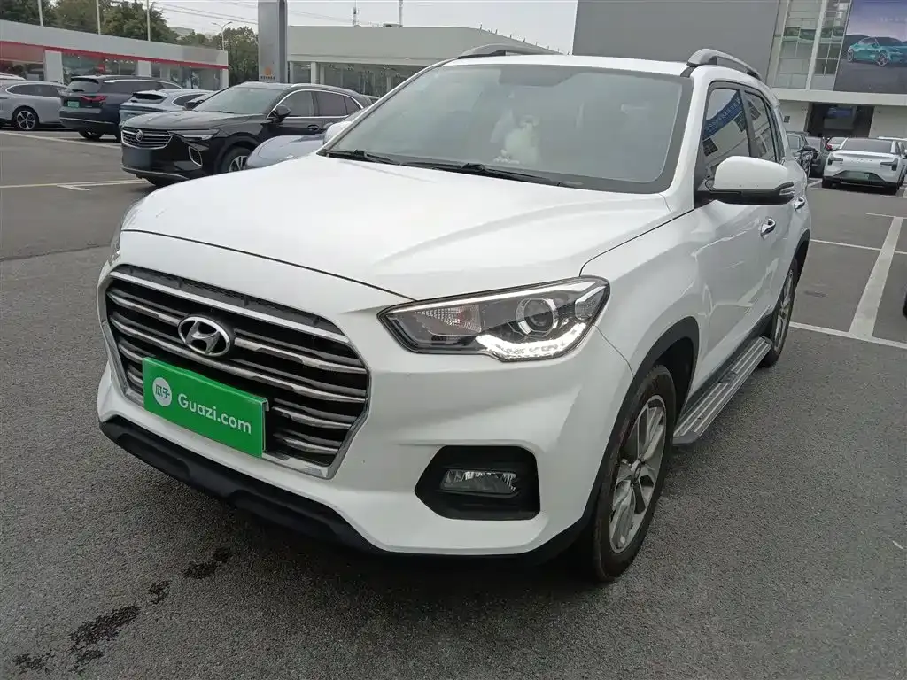 Beijing Hyundai ix35 2019 2.0L automatic two-wheel drive Zhiyong·Enjoy Edition National V