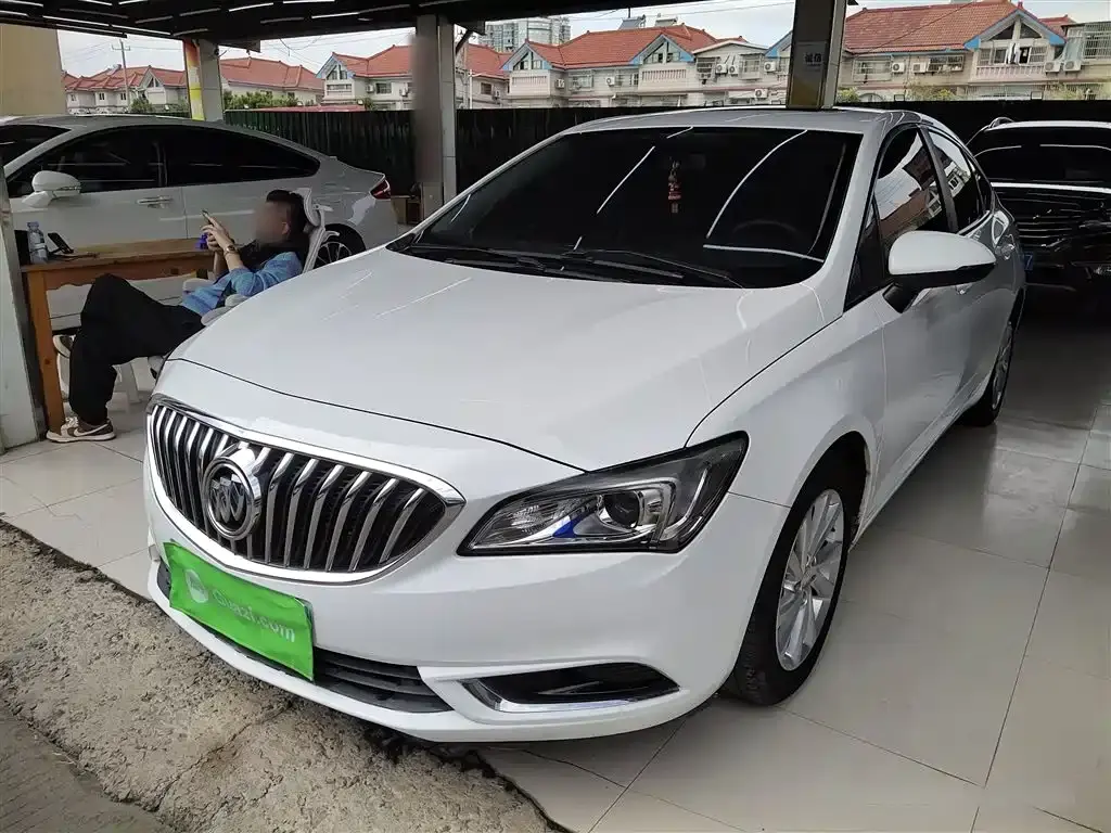 Weilan 2015 Sedan 15S Automatic Enterprising