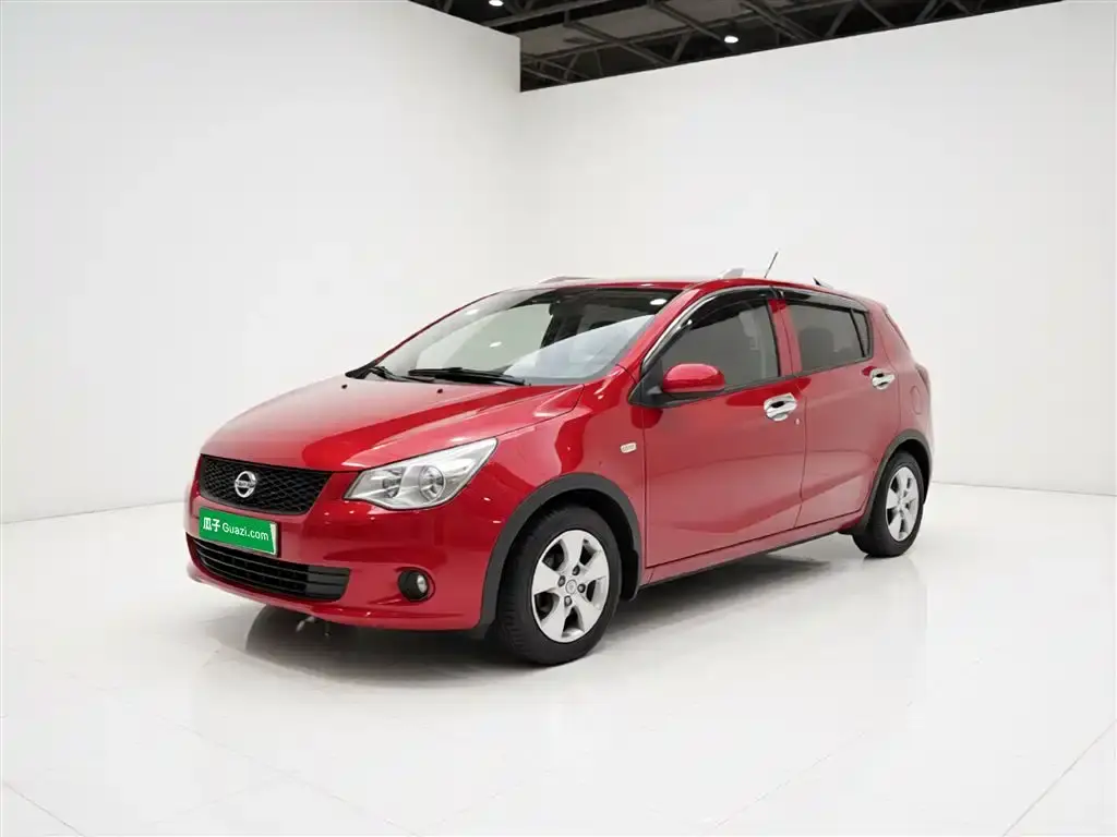 Baojun 310 2016 1.2L manual comfort model