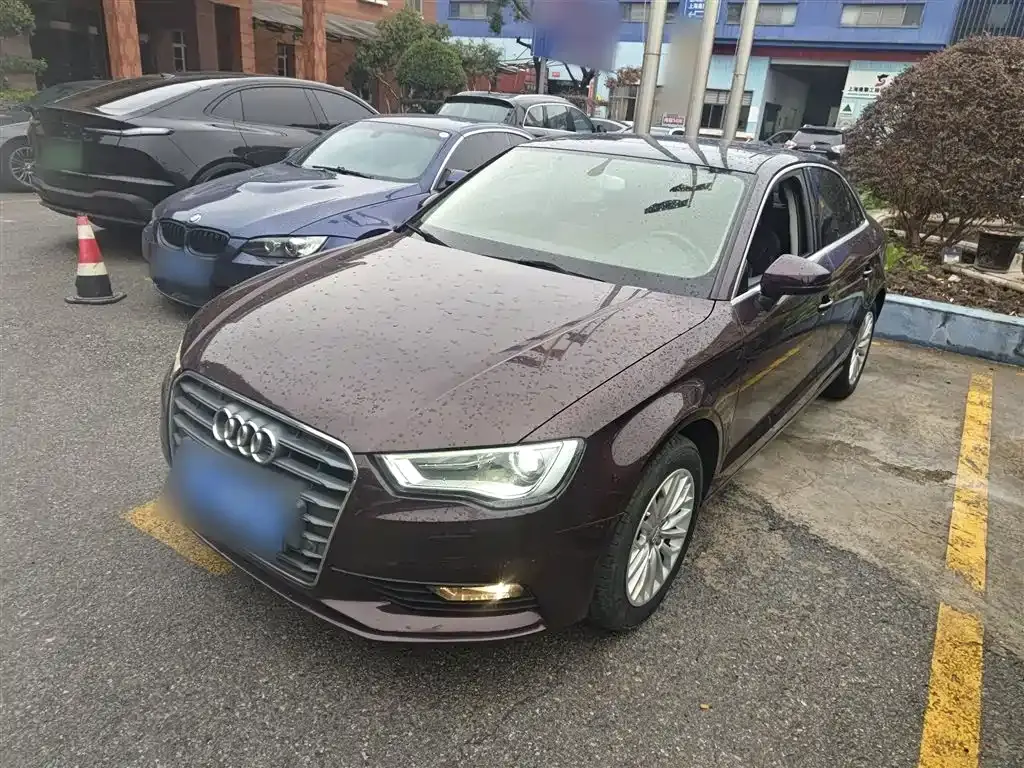 Audi A3 2015 Limousine 35 TFSI millionth commemorative smart collar model