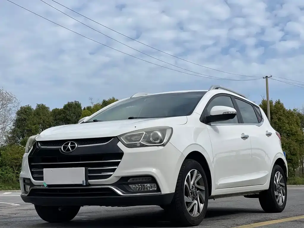 Refine S2 2015 1.5L manual luxury smart model