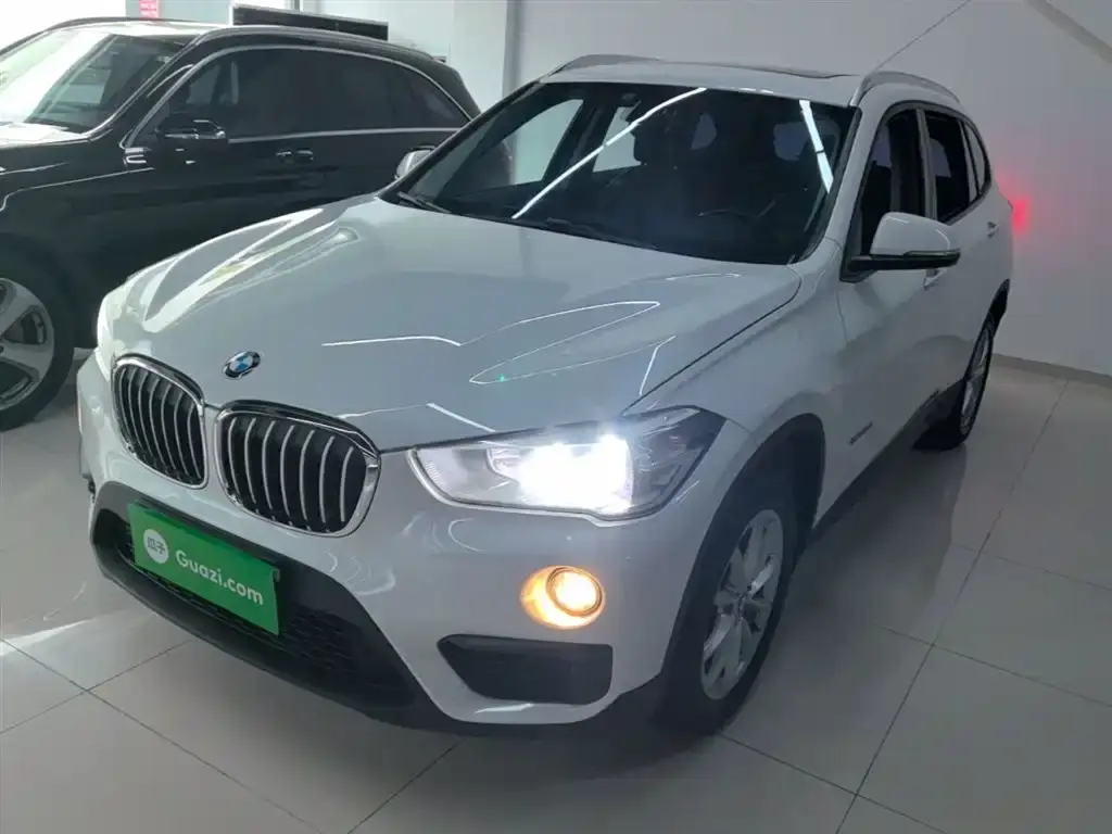 BMW X1 2016 sDrive18Li Fashion Model