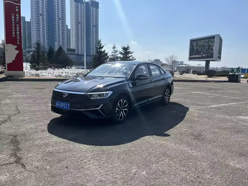 Jetta VA7 2025 1.4T automatic first come first served version