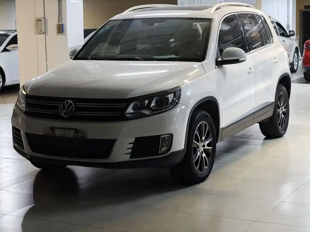 Tiguan 2015 1.8TSI automatic two-wheel drive fashion version