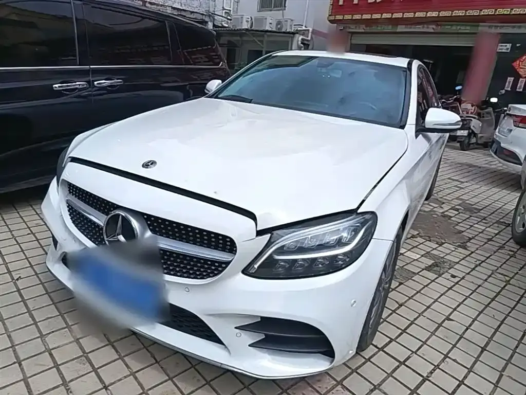 Mercedes-Benz C-Class 2020 facelift C 200 L stylish and sporty version