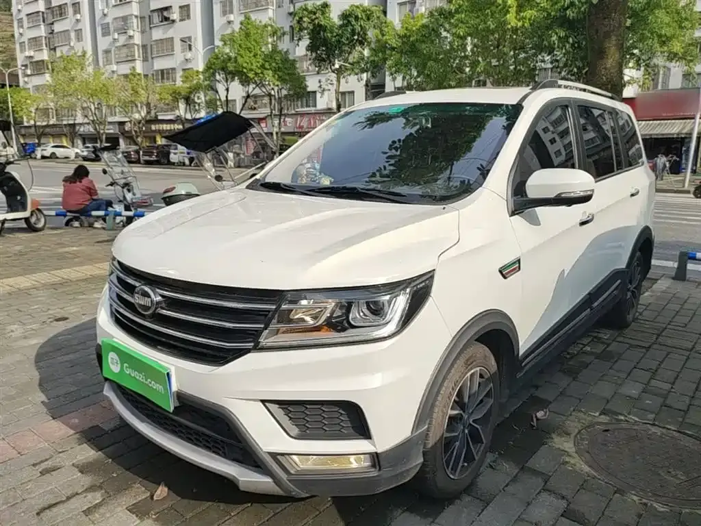 SWM X3 2020 1.5L manual super model 7 seats