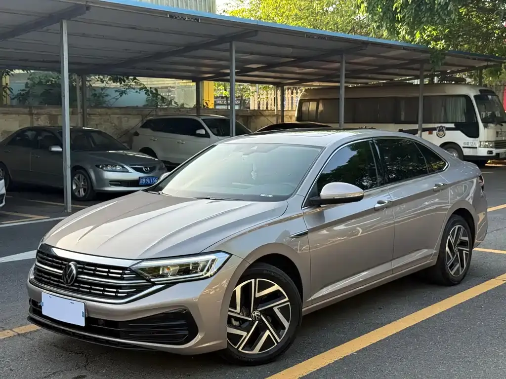 Sagitar 2024 300TSI DSG Super Edition