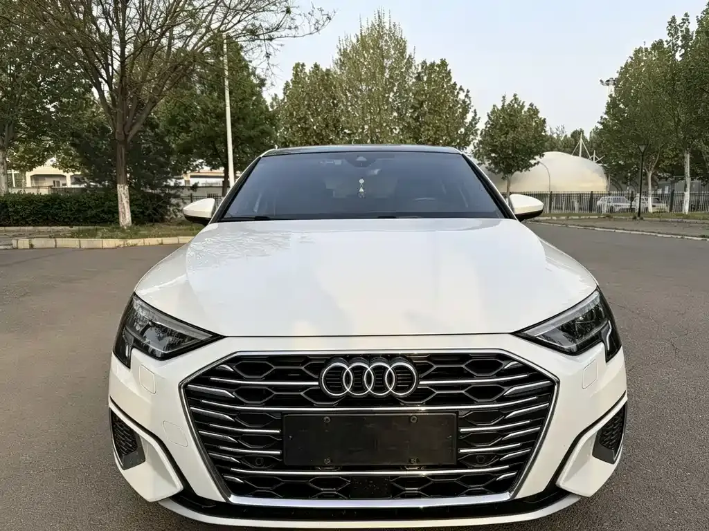 Audi A3 2023 facelift Sportback 35 TFSI luxury and elegant model
