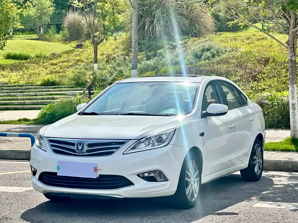 Eado 2015 1.6L automatic luxury model
