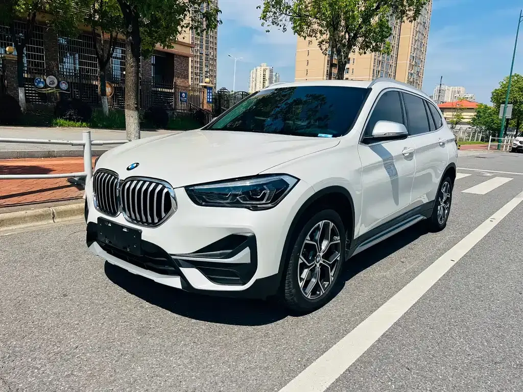 BMW X1 2022 sDrive20Li Fashion Model