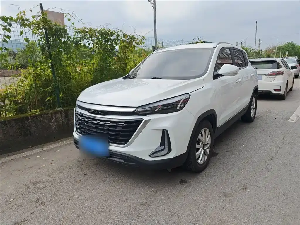 Beijing X3 2019 1.5T CVT Honor Edition