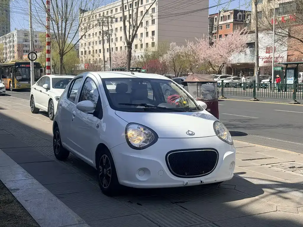 Panda Classic 2016 1.0L IMT cute version